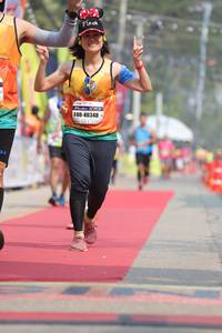 BIB: 40348
                            <button type="button" onclick="openModal(8226148)" class="btn btn-primary btn-sm float-right btn-popup" data-toggle="modal" data-target=".modal-high-quality">
                        <i class="fas fa-shopping-cart"></i> Add to Cart
                    </button>
                                            <button type="button" onclick="isThisMe(8226148, true)" class="btn btn-success btn-sm float-right btn-popup btn-isme hidden" data-toggle="tooltip" data-placement="bottom" title="นี่คือรูปของคุณใช่ไหม คลิกที่นี่เพื่อเอาเข้าอัลบั้ม">
                        <i class="fas fa-plus"></i> Add to album
                    </button>
                    <button type="button" onclick="isThisMe(8226148, false)" class="btn btn-warning btn-sm float-right btn-popup btn-isnotme hidden">
                        <i class="fas fa-ban"></i> Remove from album
                    </button>